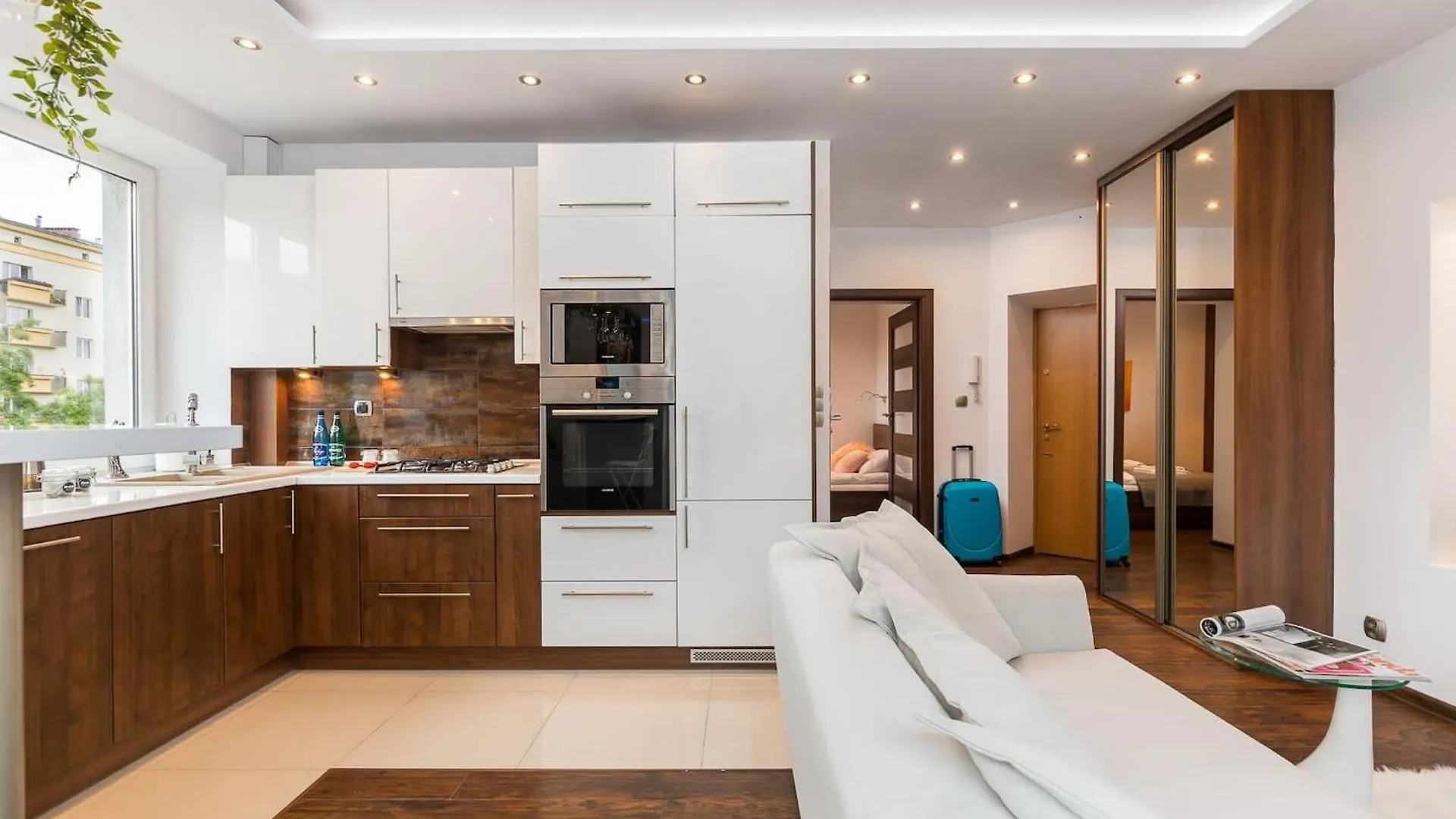 Rent Like Home - Aleja Solidarnosci 105/111A Warsaw Apartment